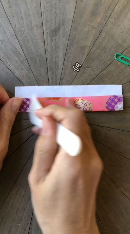 三つ折りにする