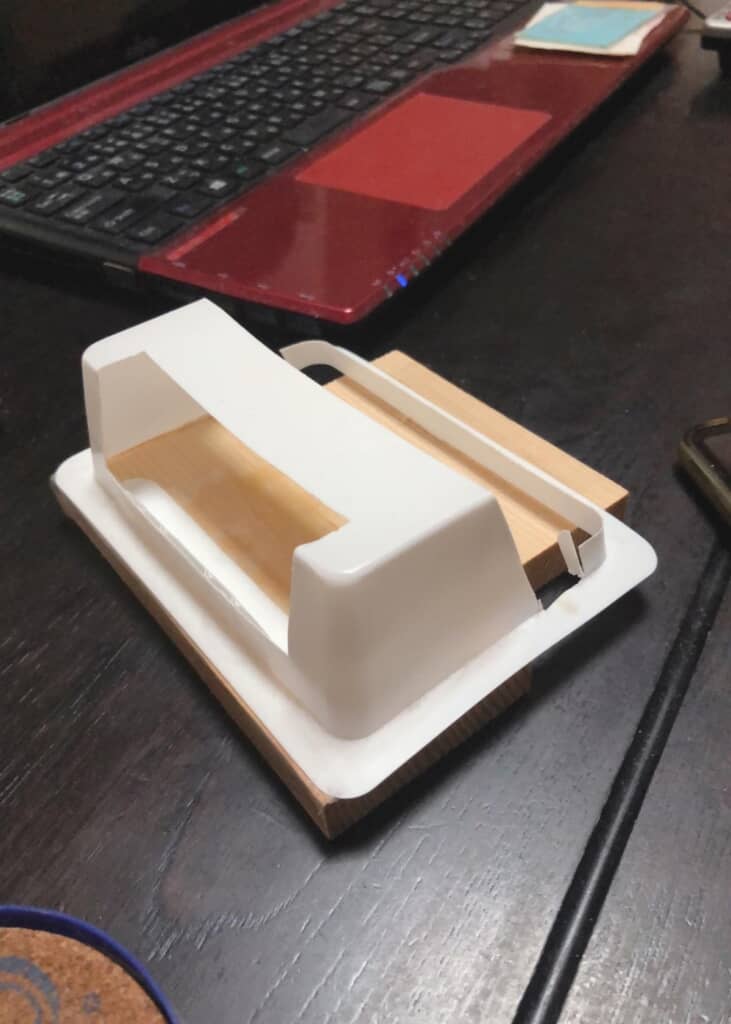 材料は豆腐パック＆かまぼこ板でした！