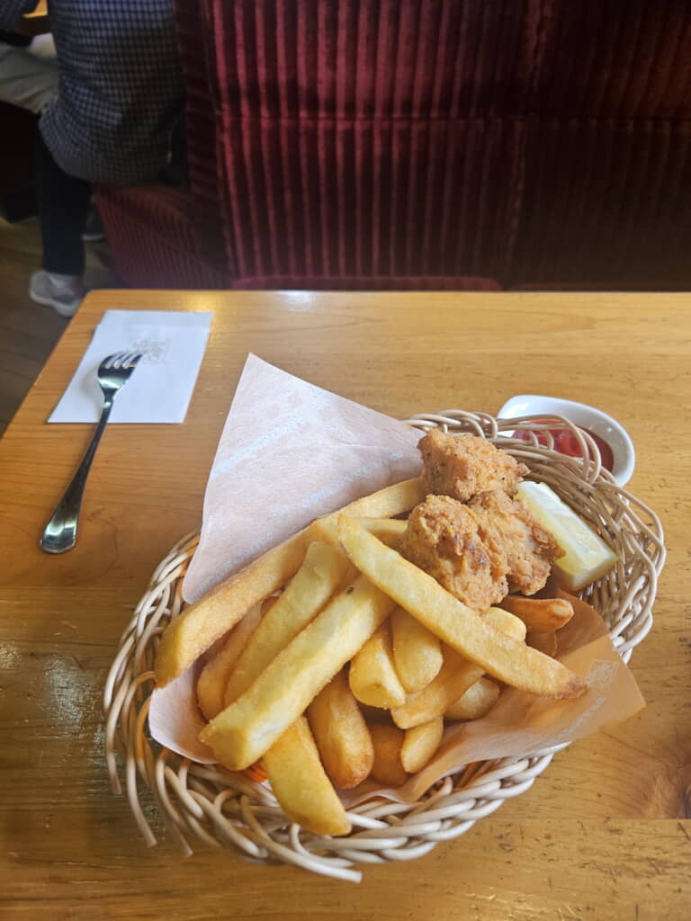 さらにポテチキも！
