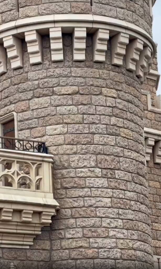 これはシンデレラ城ですね