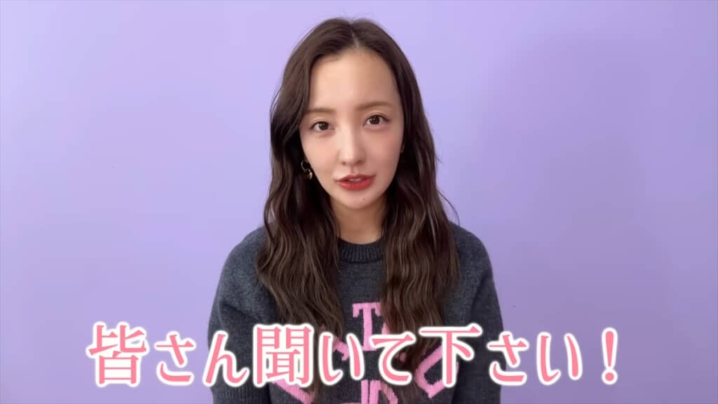 娘の顔出しについて語る板野友美