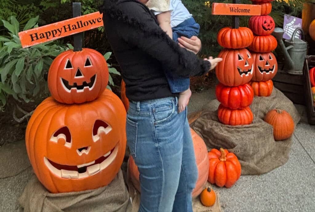 凄い表情の赤ちゃん