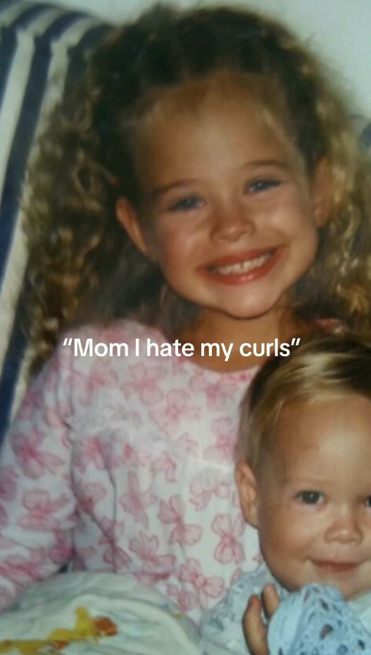 自分のカーリーヘアが嫌いだった女の子が……？