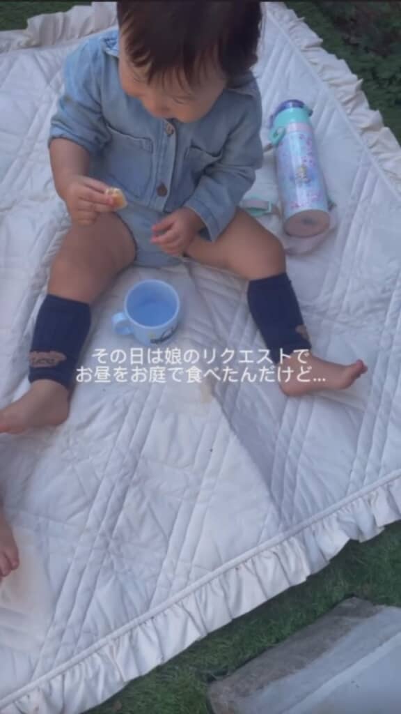 その日は庭でランチ