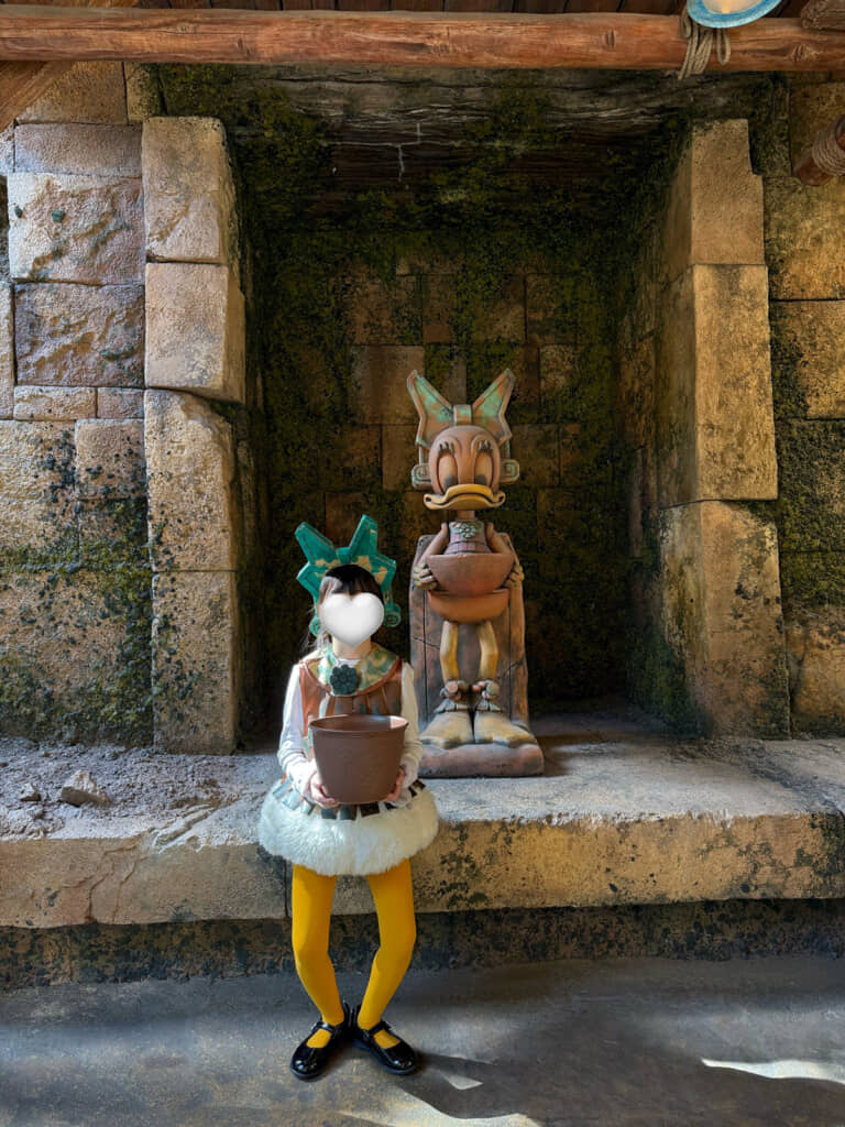 斬新すぎる遺跡の仮装