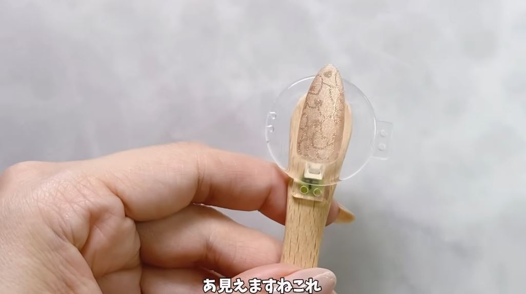 ネイルにスタンプする