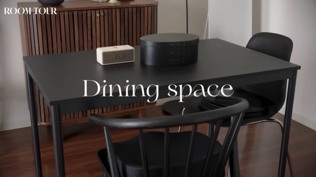落ち着いたダイニングスペース