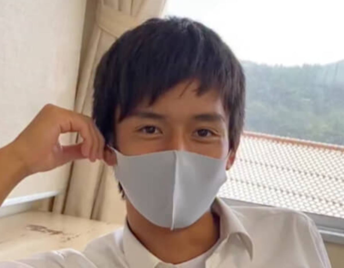 素朴な笑顔のサッカー男子→5年後……　想像を超える“現在の姿”が1987万再生「ずるい！」「最初から最後までイケメン」（1/3） | 美容 ねとらぼ