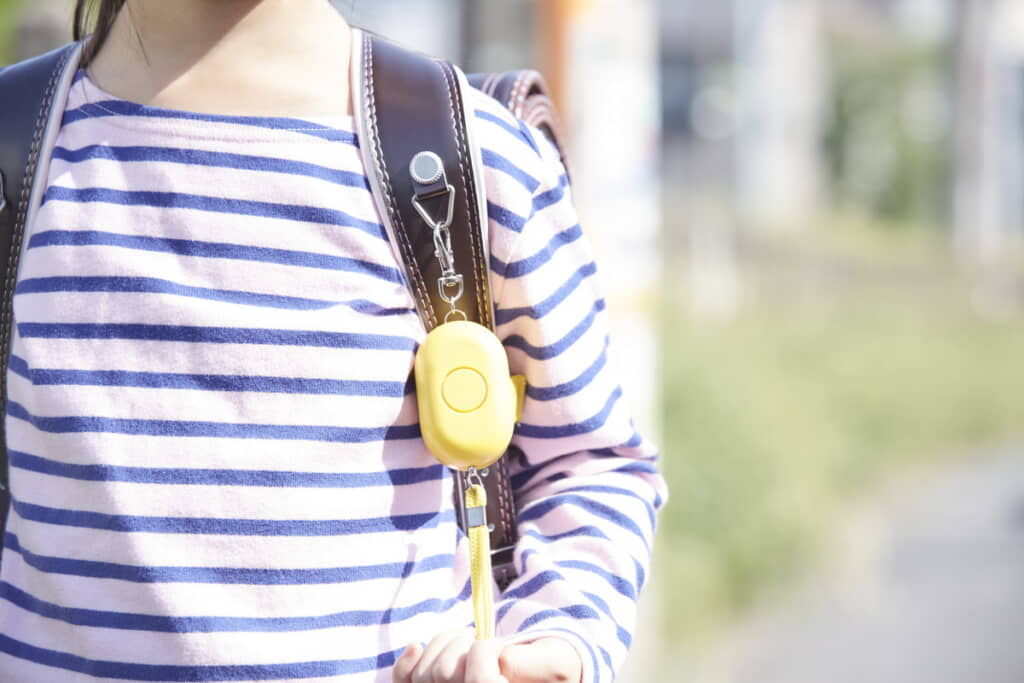 小学校へ向かったはずの三男くん……（出典：PIXTA）