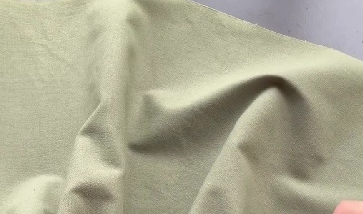 布をつまんで針を通していくと……　上品なアイテム完成に「綺麗……！」「どうなってるの！？」【海外】（1/3） | ライフハック ねとらぼ