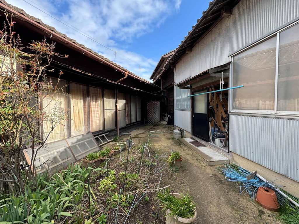 祖母から受け継いだ古い空き家