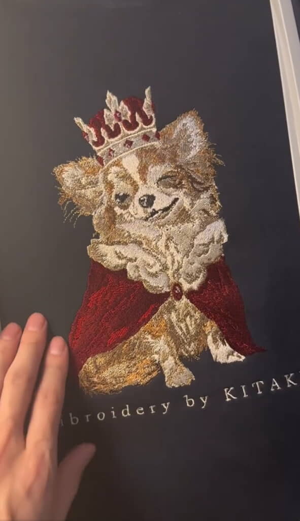 愛らしいチワワの刺しゅう！