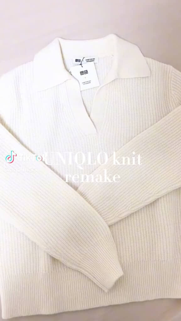 ユニクロの白ニット