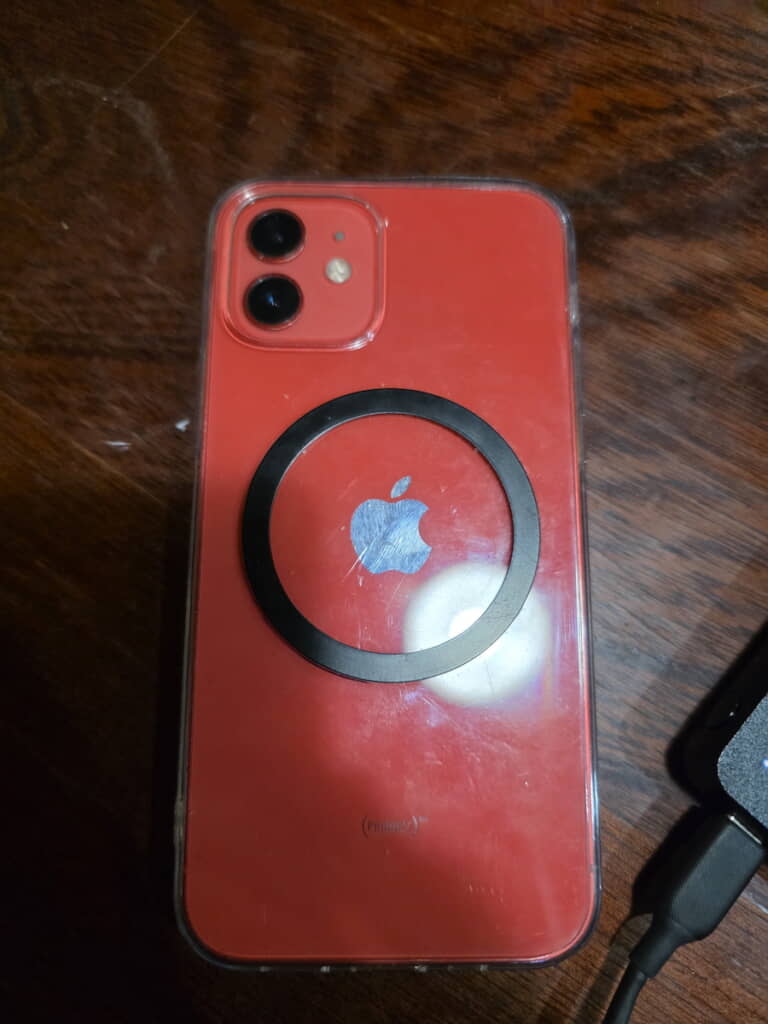 500円の袋にiPhone12