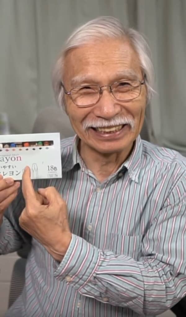 今回のお絵描きでは100円ショップのクレヨンを使用