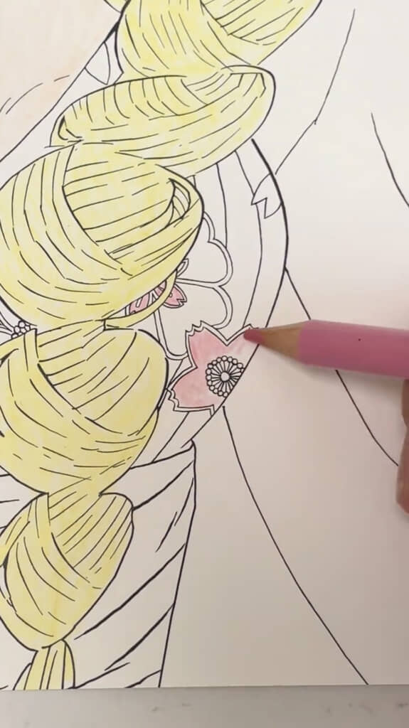 着物の桜柄はピンク