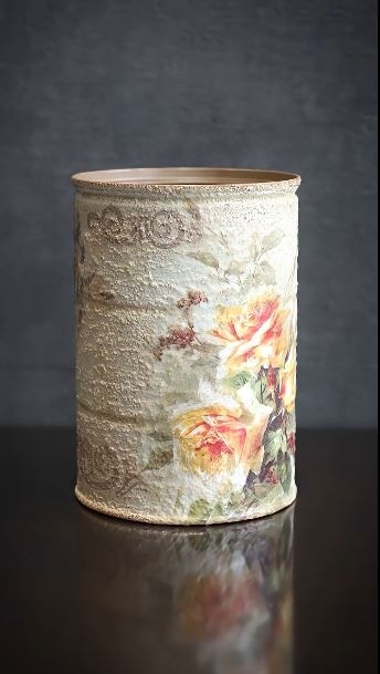 ヴィンテージ風のリメイク缶が完成！