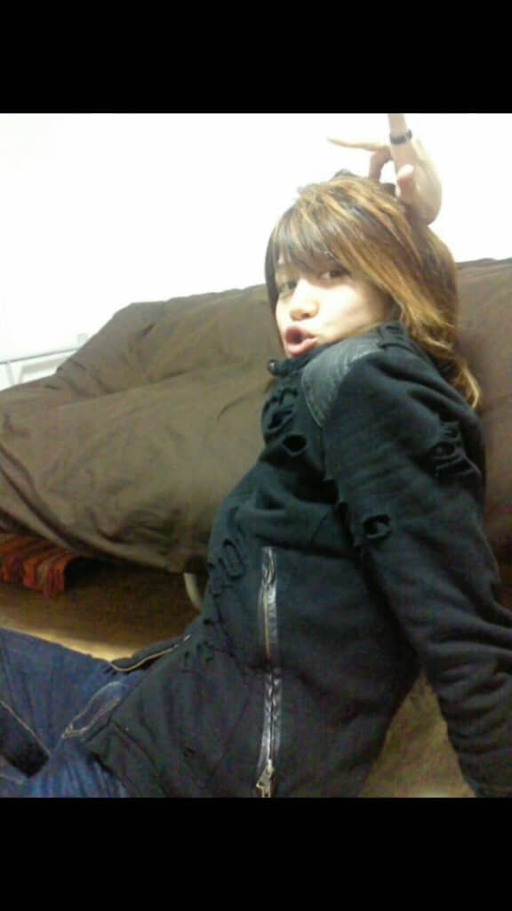 19歳当時のAKIHIROさん