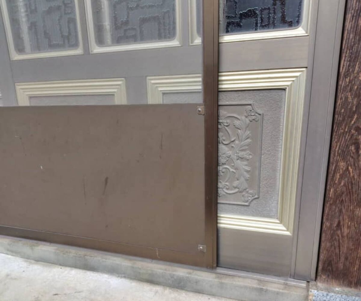 コストコへ行こうとするも→玄関を開けたら……　「これ置いたの誰？」まさかの光景に「羨ましい」「こんなに沢山」 | ライフスタイル ねとらぼ