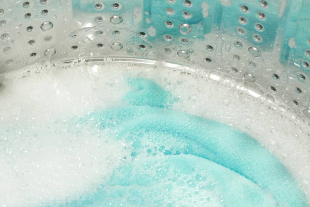 お気に入りのぬいぐるみをクリーニングに出したら……（出典：PIXTA）