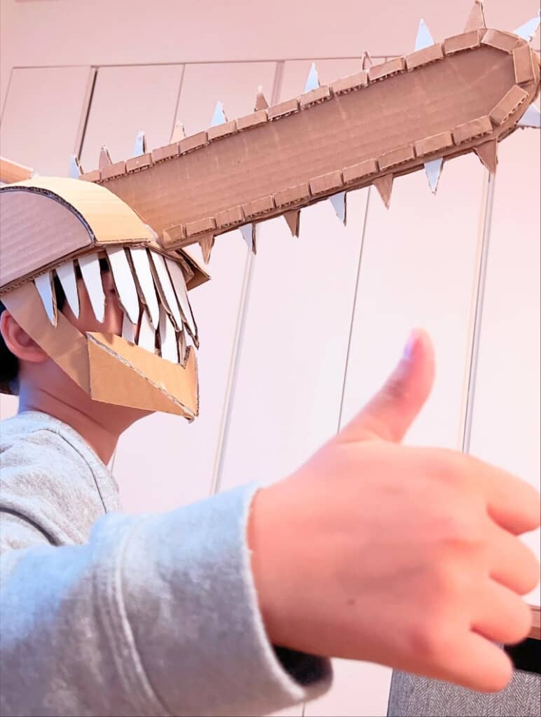 チェンソーマンになりきる息子くん