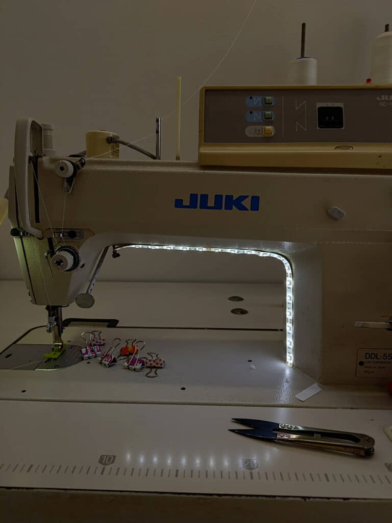 パリピ仕様にカスタマイズしたミシン