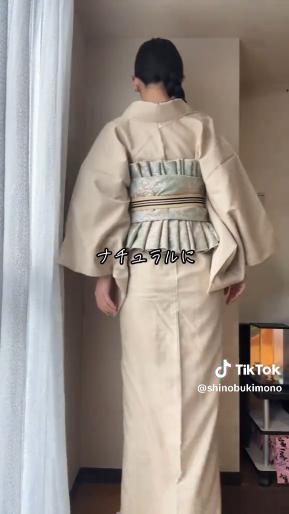 後ろ姿もすてき