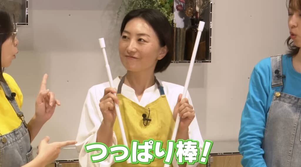 キッチン収納の便利アイテムはつっぱり棒