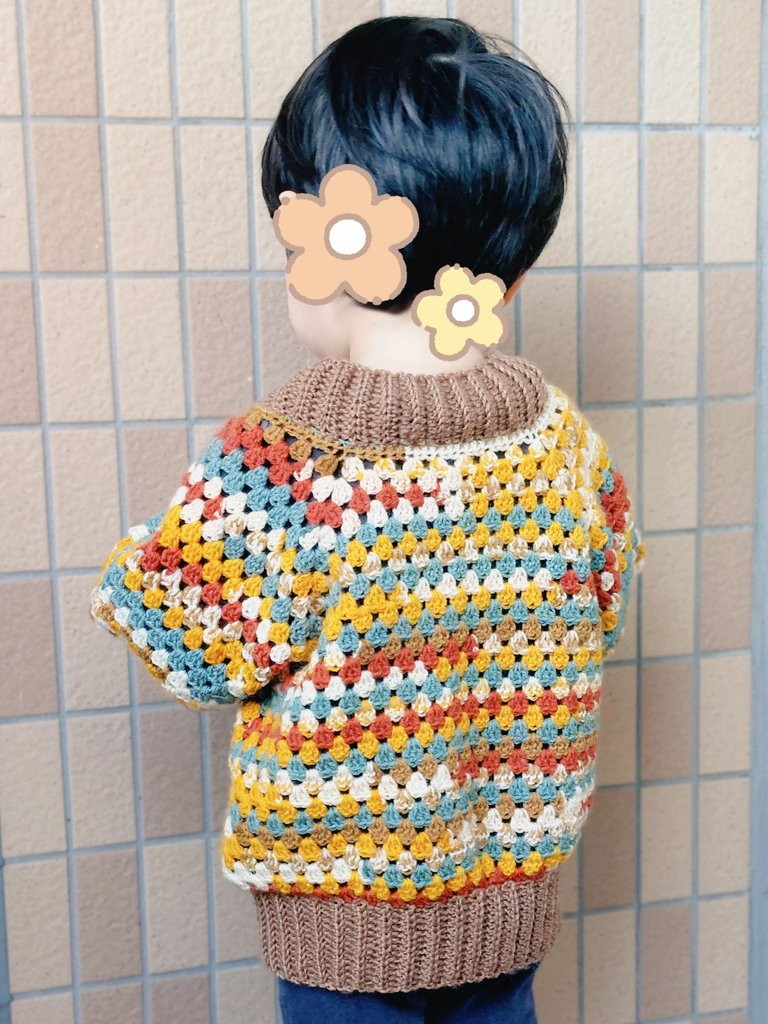 後ろ姿も秋色華やか