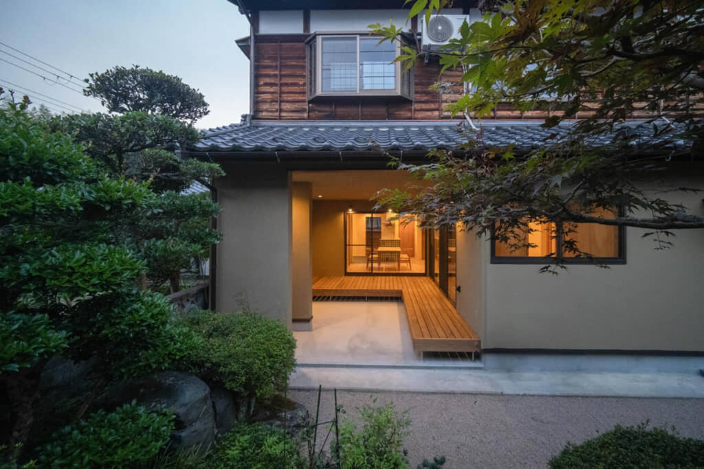 おしゃれな半屋外空間が誕生