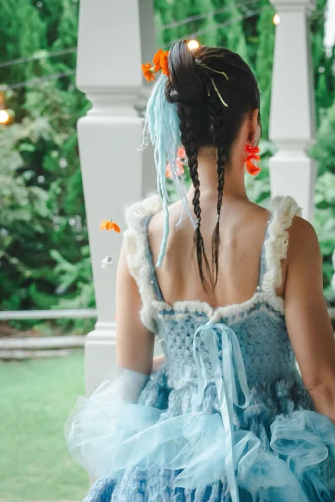 ヘアメイクは妹さん担当