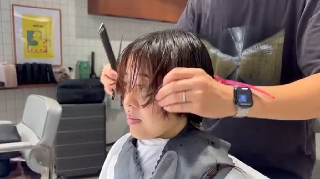 ヘアメイクをしてもらいます