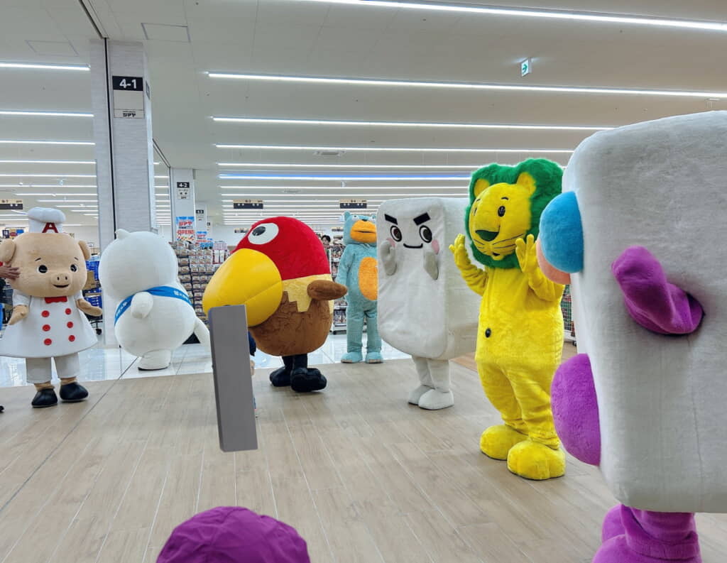 さまざまなゆるキャラたちが集合！