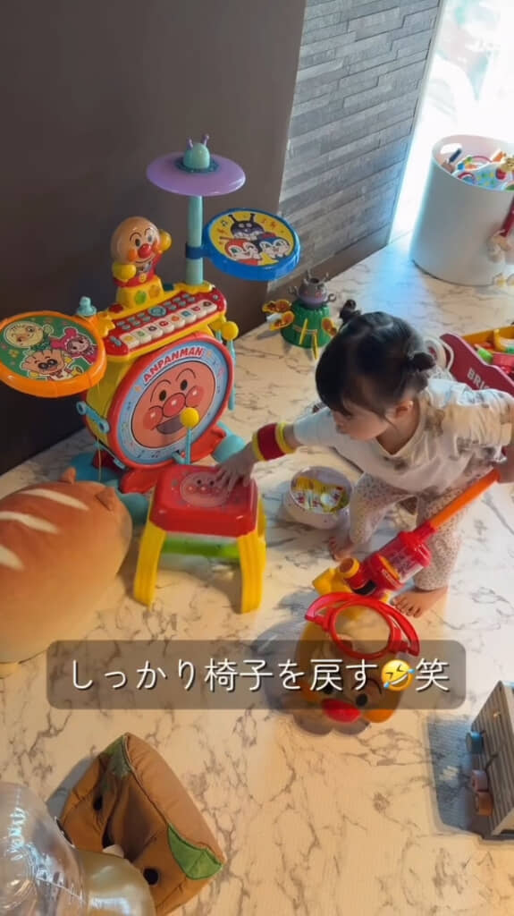 ママさんの普段の掃除を見ているのがわかるシーンも