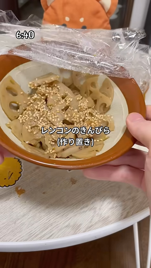 レンコンのきんぴらを温めます