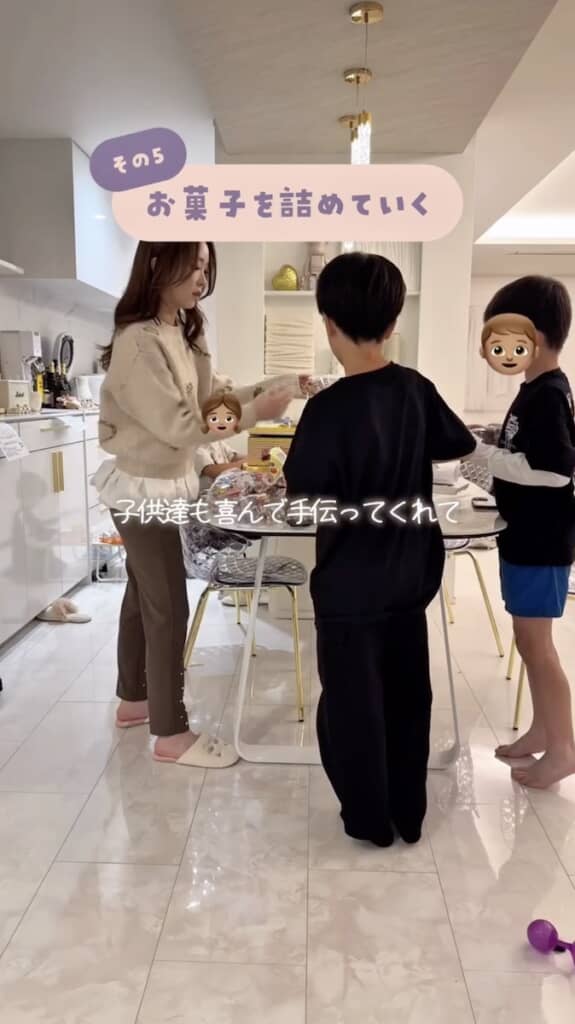 子どもたちも袋詰めをお手伝い