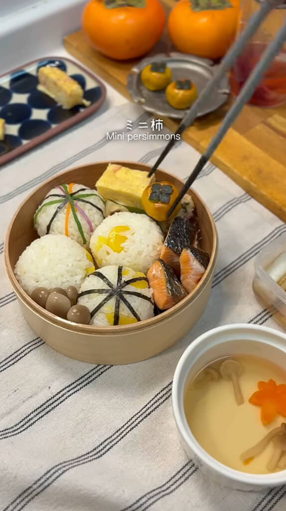 ミニ柿、かわいい！