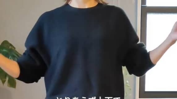 アラフォーママが教える、ユニクロ“白Tコーデ”が「ほんと有能っ」　まねしたい“垢抜け術”に「めっちゃ使えそう」（1/3） | 女性 ねとらぼ