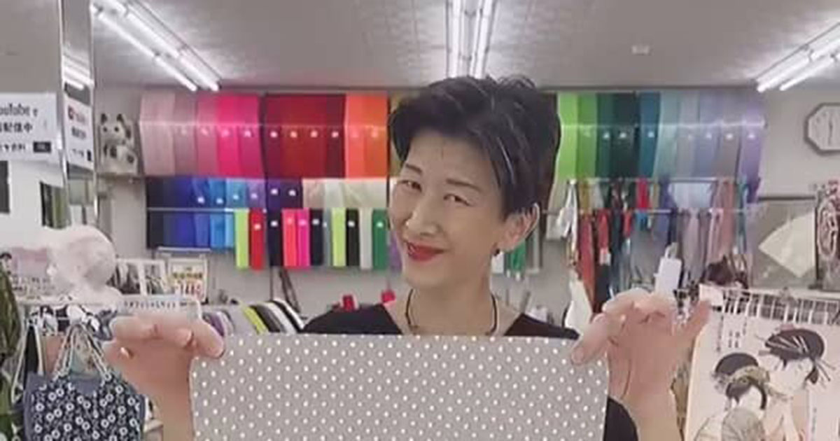 長方形の布2枚を、4回縫って裏返すだけで……　老舗手芸店が教える“目からウロコの便利アイテム”が133万再生（1/2） | ハンドメイド ねとらぼ