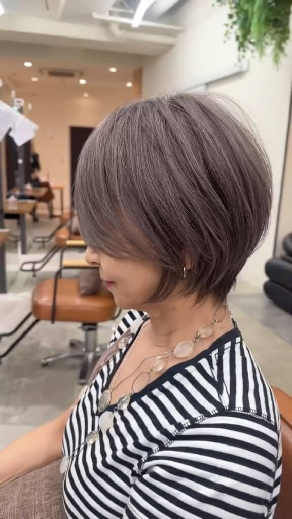 横から見たときのシルエットも素敵