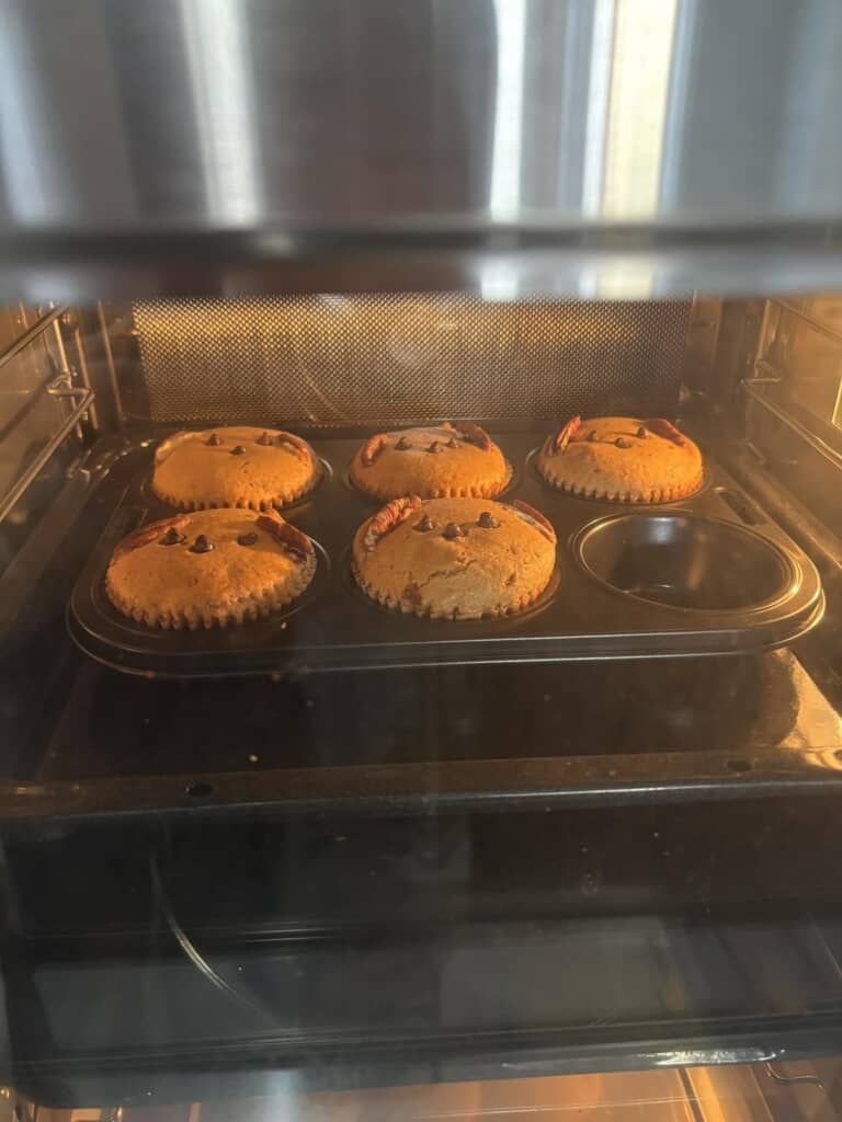 オーブンで焼くと……？