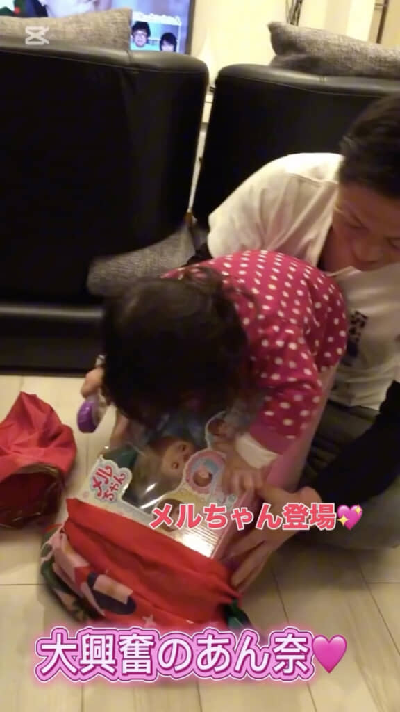 あん奈ちゃんのプレゼントはメルちゃん！