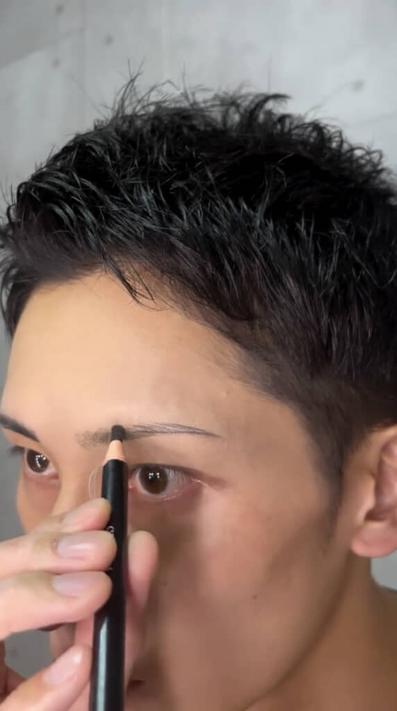 毛流れを1本1本描いていきます