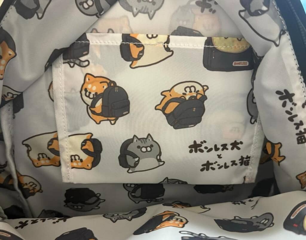 裏地の総柄もキュート！