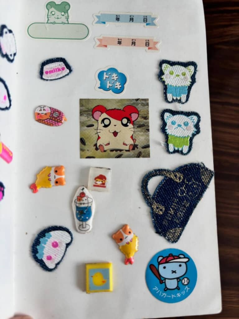 当時の女の子たちを夢中にさせた特殊なシールもたくさん