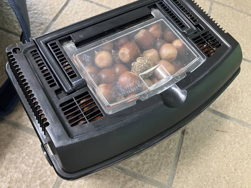 虫かごはパンパン！