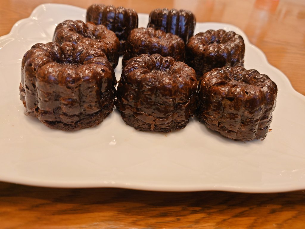 カヌレに変身！