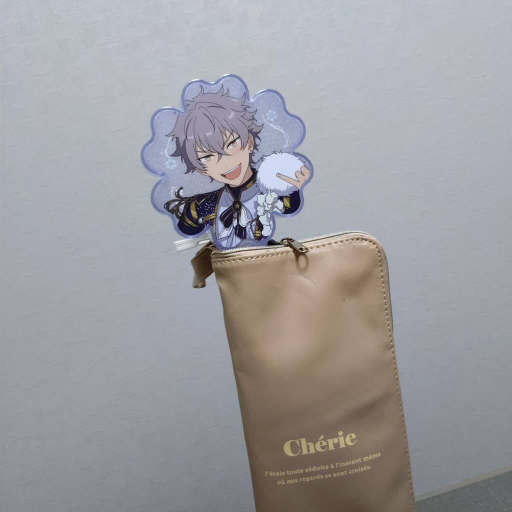 ペンラがデカくて重くてしまえない