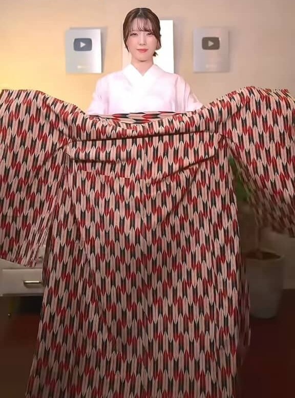 矢絣柄の和服を用意