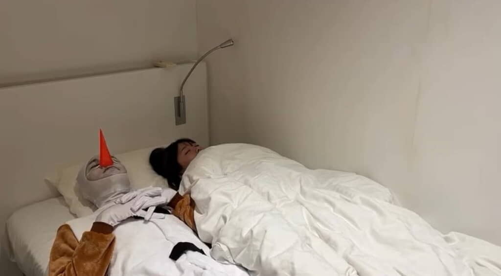 朝起きたら、彼氏がオラフになってたドッキリ